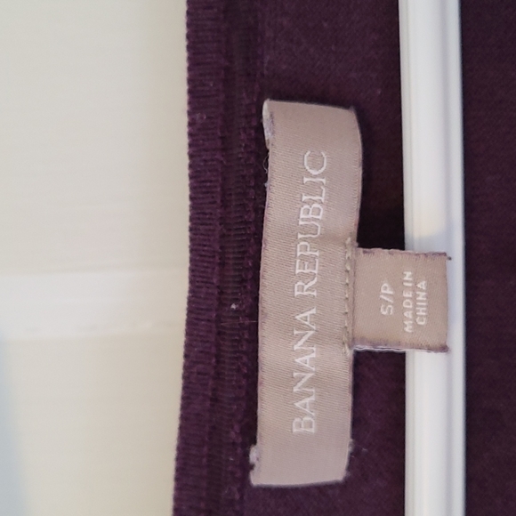 Banana republic purple 3/4 length sleeve silk blend sweater size small - Picture 3 of 4